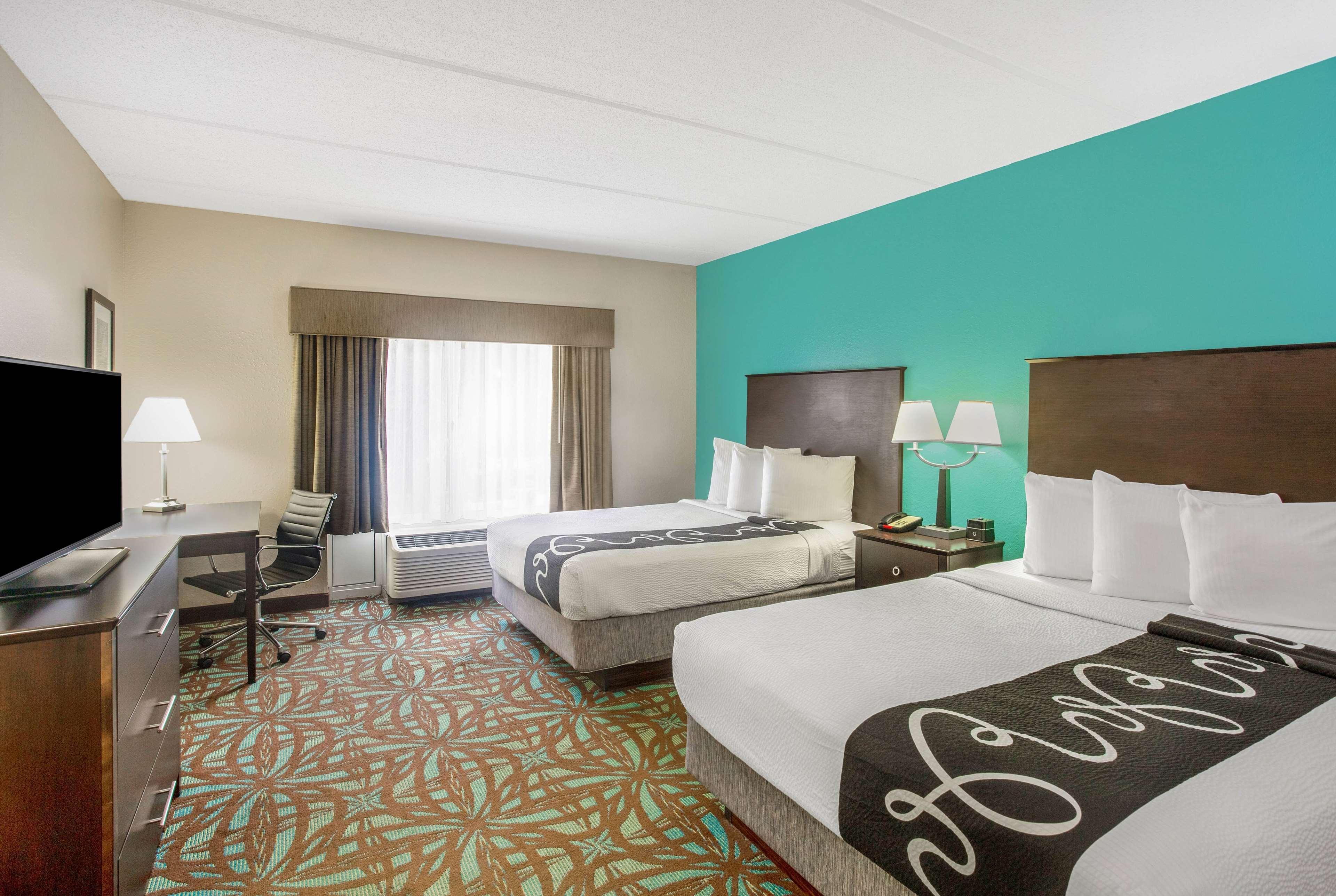 Comfort Inn & Suites Sarasota I75 The Meadows Exterior foto
