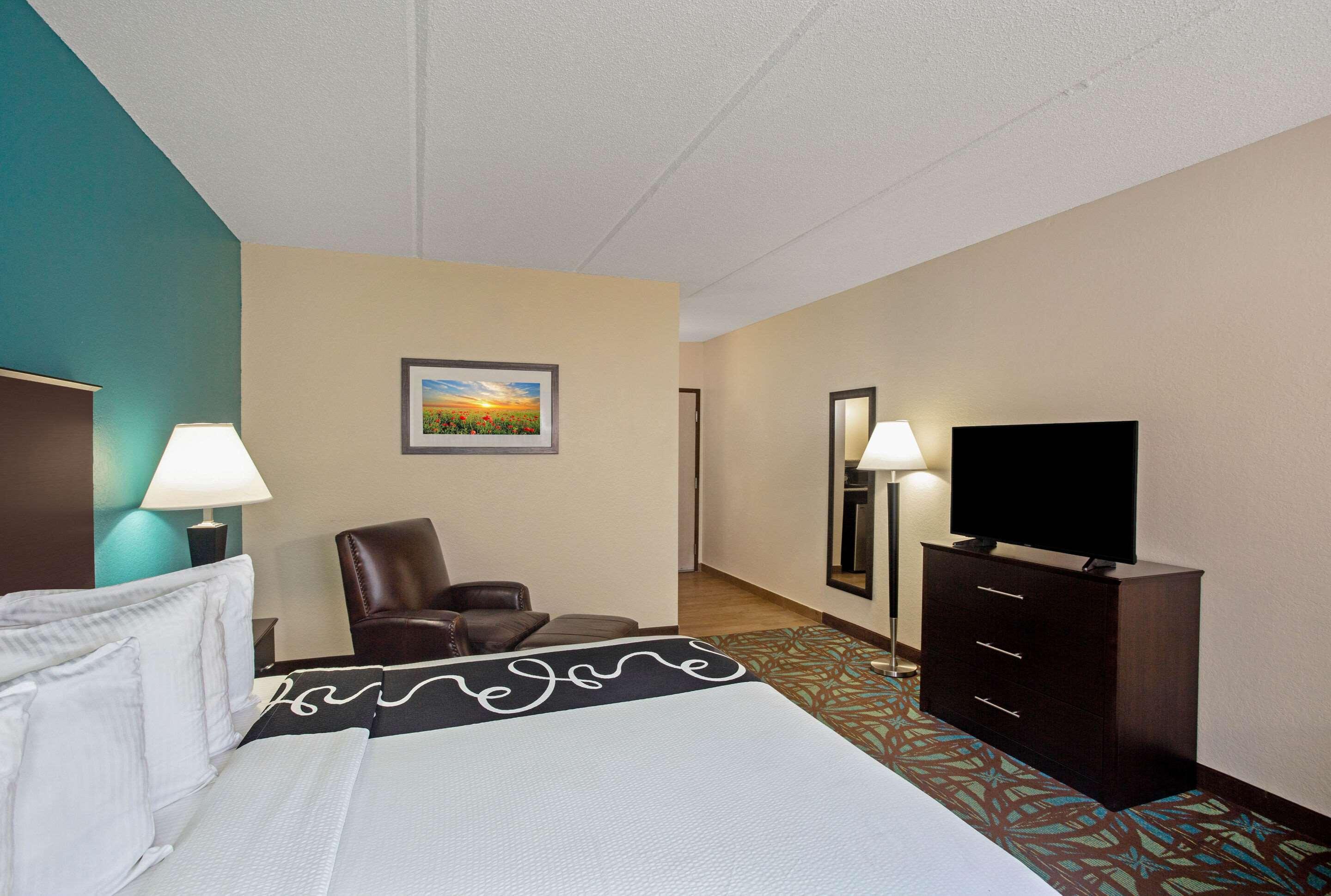 Comfort Inn & Suites Sarasota I75 The Meadows Exterior foto